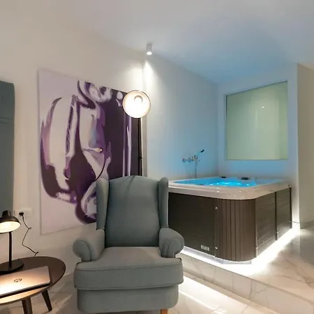 Mg Sapphire Jacuzzi Premium Suite Thessaloniki Exterior photo