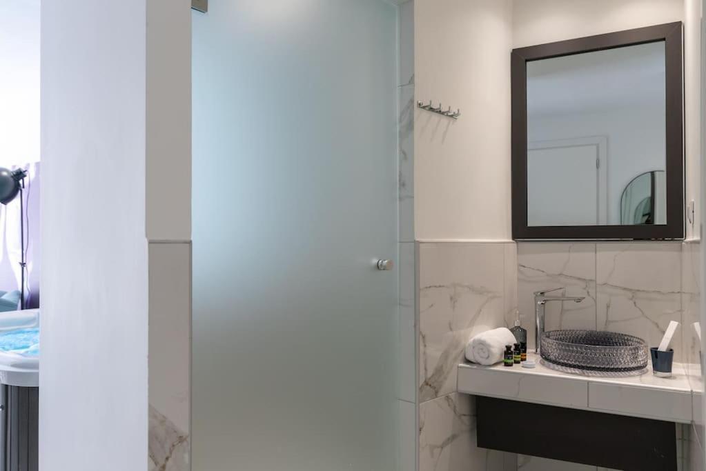 Appartement Mg Sapphire Jacuzzi Premium Thessalonique