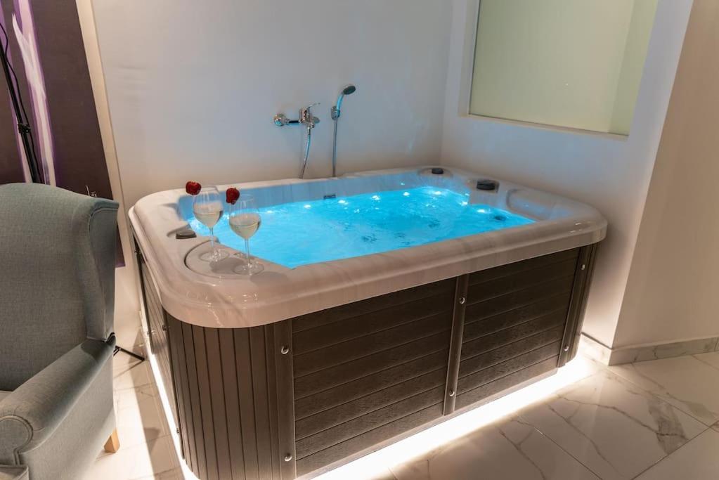 Mg Sapphire Jacuzzi Premium Appartement Thessalonique
